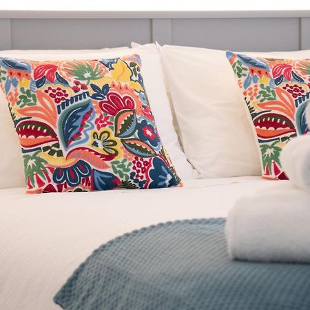 Apartamentos Faro Da Rocha O Grove Eksteriør billede