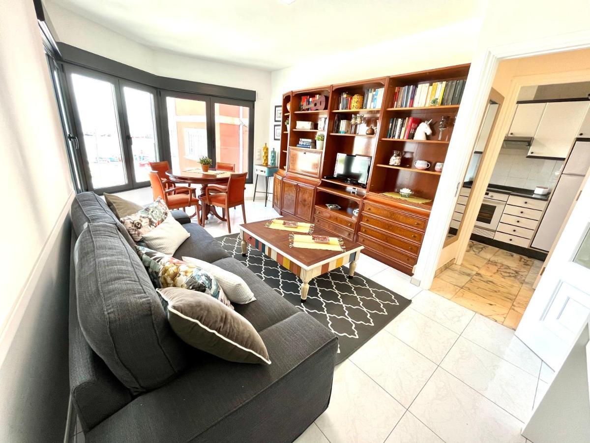 Apartamentos Faro Da Rocha O Grove Eksteriør billede