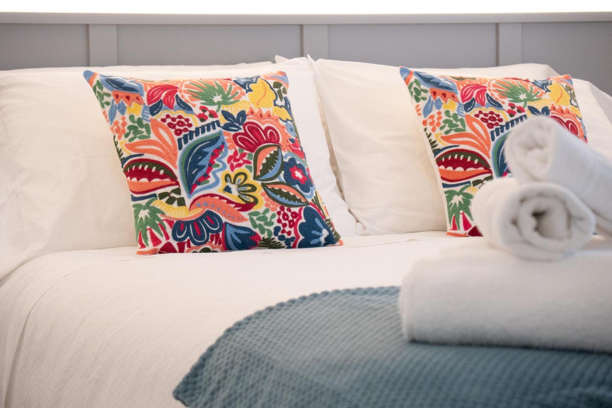 Apartamentos Faro Da Rocha O Grove Eksteriør billede